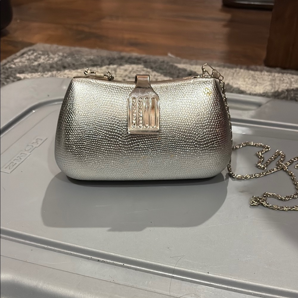 Elegant Silver Chain Bag